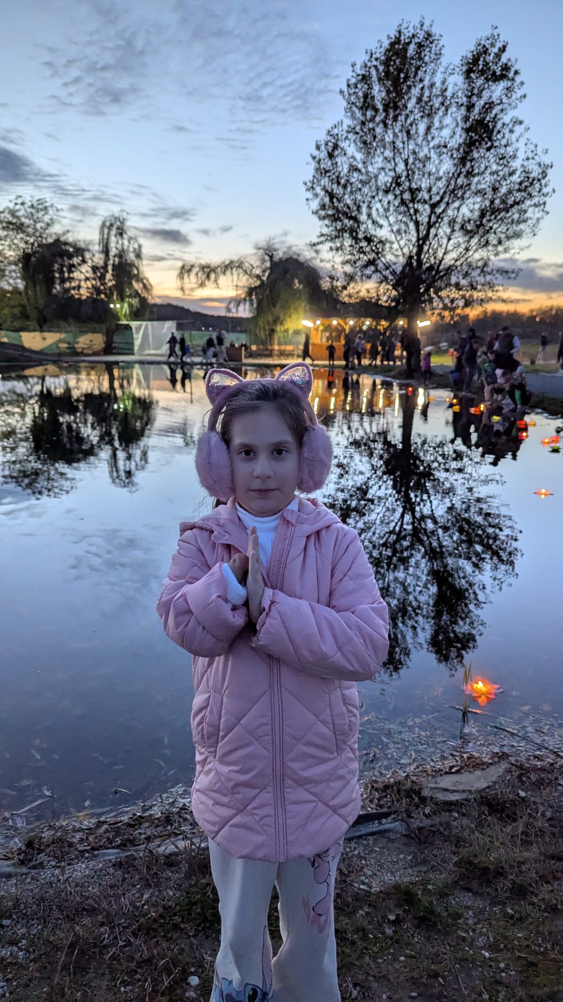 Evelin, fetița talentată la desen.