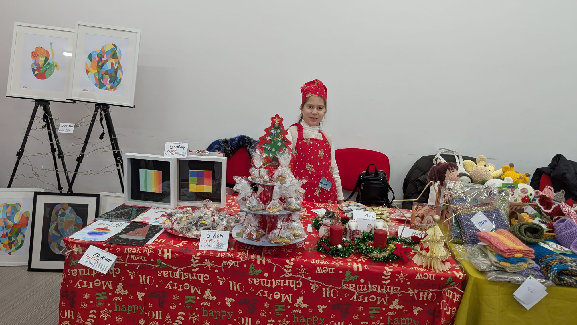 Evelin, fetița talentată la desen.